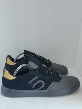 adidas Men's Black, Gray & Yellow Low-Top Sneakers